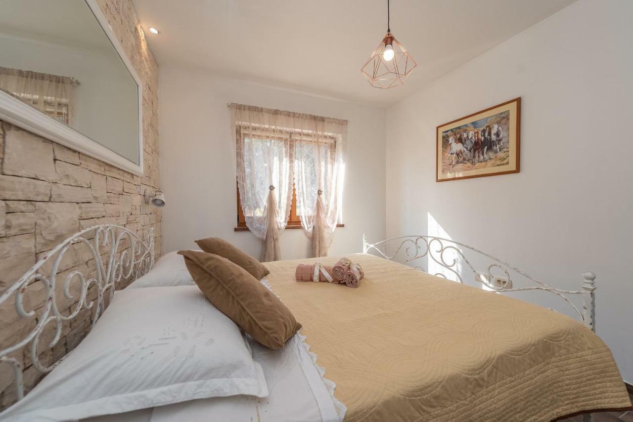 Villa Aldonna Bibinje Esterno foto